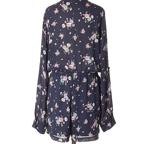 🍂🍁 Fall Bar III Navy Floral Romper Sz XL NWT - Picture 3 of 3
